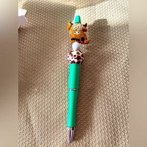 Beaded pen